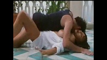 video フランス映画の非常にホットなシーン sex