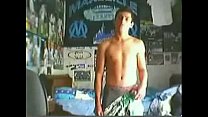 video симпатичный француз дрочит и дрочит перед своей вебкамерой sex