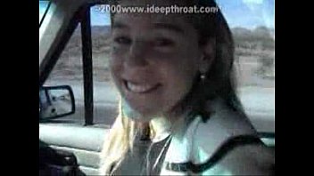 video 彼のコックを吹く sex
