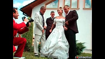 video теперь вы можете устроить групповуху с невестой sex