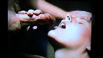 video блондинка с женой на лицо 6 scr sex