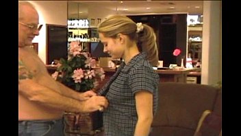 video ジェーンアンクルジェシーストリップダウンフェラ sex