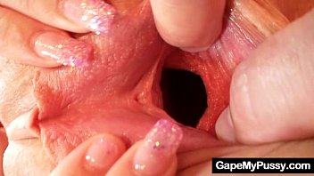 video зияющая извращенная киска миниатюрной тинки agata sex