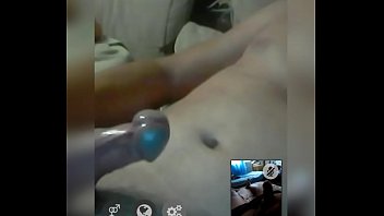 video белая подруга сосет черный член и трахается раком sex