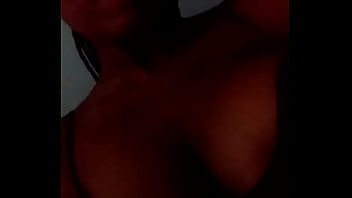 video смотретьмоямамасобираетсячерныймежрасовый секс14 01 sex