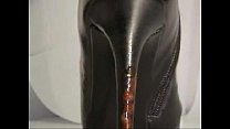 video デジインディアンbdsmミストレスアンシカはムンバイの家で厄介な足コキを実行します sex