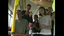 video ドッギングローラライオン公共バスで犯される sex