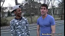 video сексуальный молодой белый мальчик получить его тугую задницу трахает черный чувак 02 sex