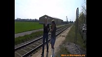 video 2 молодые лесбиянки на вокзале sex