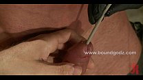 video フィリップはコックを吸って混乱を片付けています sex