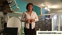 video プールで盗撮変態が捕まり手コキ罰を受ける sex