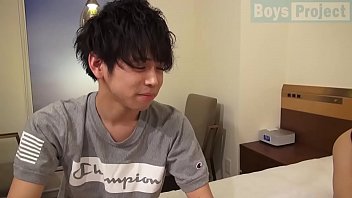 video 初登場アハレル店員のノンケか女優を相手にフリケツ振って生ハメw sex