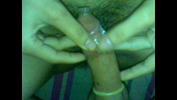 video сексуальная девушка в презервативе sex