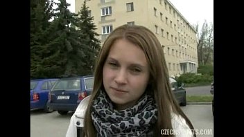video チェコの街路veronika sex