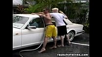 video горячие спортсмены в автомойке превращаются в сумасшедшего гейтраха sex