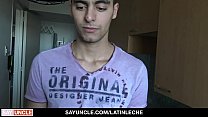 video наносить солнцезащитный крем голым по очереди sex