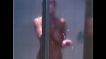 video シャワーの下で私の親友の妹を見ています sex