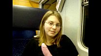 video 19летняя немецкая тинка мастурбирует в поезде sex