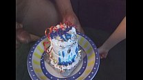 video 野生生物私に18歳の誕生日おめでとう02シーン10 sex