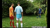video 3pを持っている熱いサッカー選手 sex