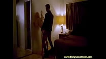 video セルマブレアが大きなドンで壁に激しくぶつかった sex