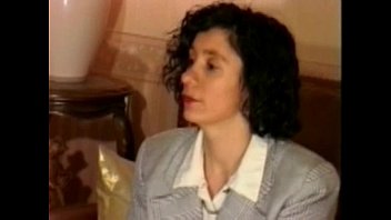 video ストッキングで成熟したフランス人 sex