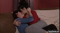 video симпатичный рыжий транс челси по развлекается с милфой sex