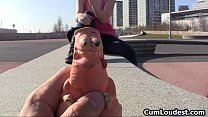 video сногсшибательная брюнетка любит показывать sex