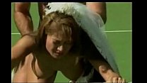 video азиатская невеста на теннисном корте sex