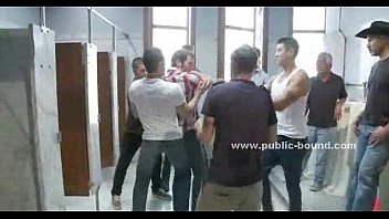 video симпатичного парнягея обманули в групповом гейсексе sex