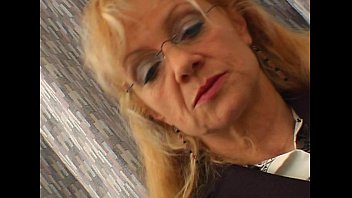 video juliareavesproductionsシーン3兼おっぱいザーメンセクシーポルノスター sex