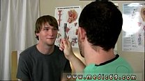 video медицинские обнаженные мужчиныгеи джеймса вернулись после того как испытали больше проблем sex