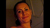 video проститутка сосет богатый член и ест все sex
