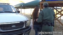 video минет стена непристойные пограничные патрульные обследования хорошенькая черноволосая с sex