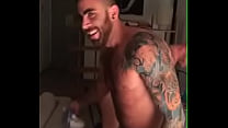 video бородатые татуированные чертовски горячие allysonrobert sex