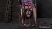 video сексуальная подругаблондинка сосет член на автостоянке sex