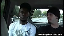 video 黒人の凶悪犯が弱虫whiteboys01を分解 sex