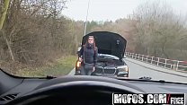video mofos тинки на мель грудастая извращенка светит сиськами с барбарой бибер в главной роли sex