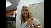 video かわいい巨乳金髪ティーンをファック sex