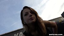 video дешевая уличная шлюшка трахнута на парковке swhorescom sex