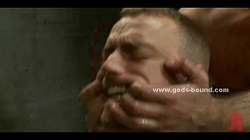 video слюнявого заключенного пороли sex