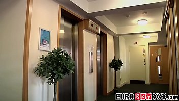 video коннор леви и рис бентли занимаются анальным сексом в постели sex