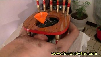 video золотой зажим для шампанского для целомудренного сабмиссива sex