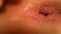 video 愛の後私のお尻でザーメンで遊ぶ sex