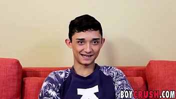 video кейси ксандер любит дрочить его большой член в одиночестве sex