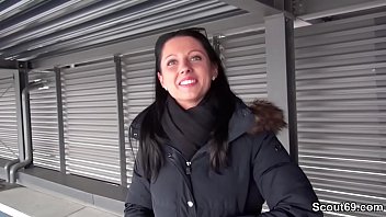 video немецкий разведчик ю соблазнить потрахаться на берлинской улице sex