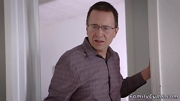 video первый секс на день рождения мачехи с падчерицей подруги игры жопа не для отчима sex