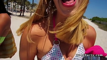 video групповой трах крошек на вечеринке в любительском видео sex