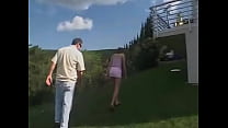 video いたずらリトルブルネット sex