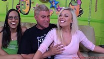 video бритни эмбер раздвигает ноги 4 тиа сайрус sex